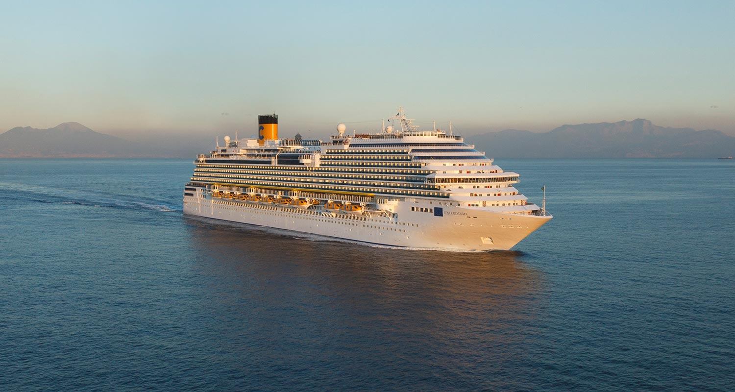 Costa Diadema — Costa Diadema em alto-mar