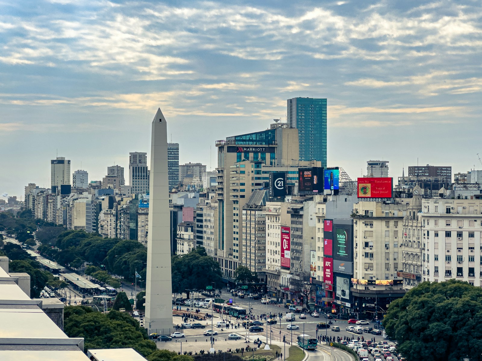 Buenos Aires — Obelisco e Av. 9 de Julio