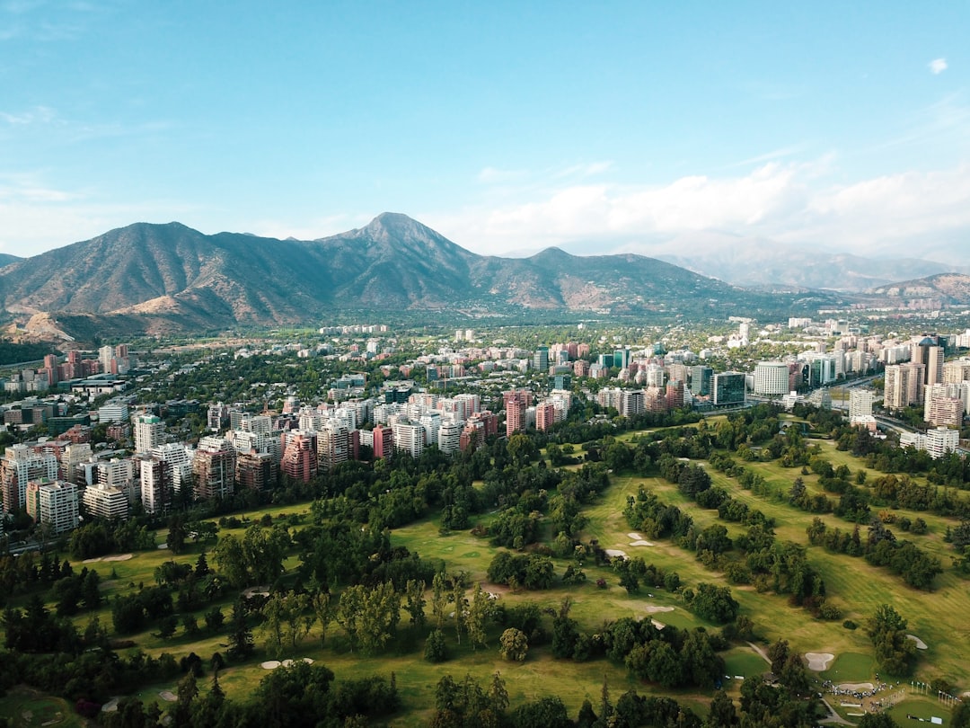 Santiago · capital aos pés dos Andes