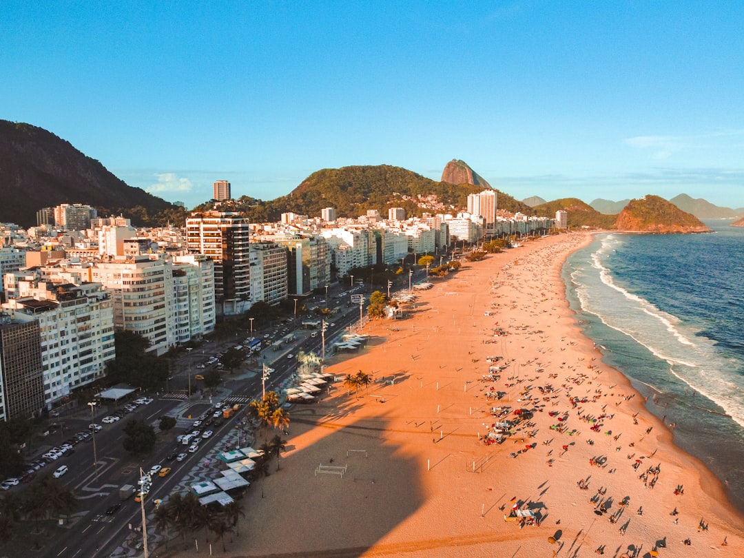 Copacabana · praia e calçadão